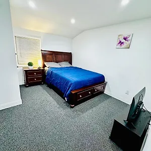 Jfk 5 Min Away Guest house New York
